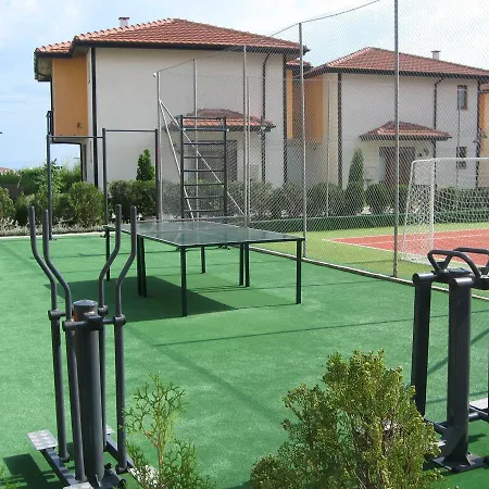 Apartament Apartcomplex Chateau