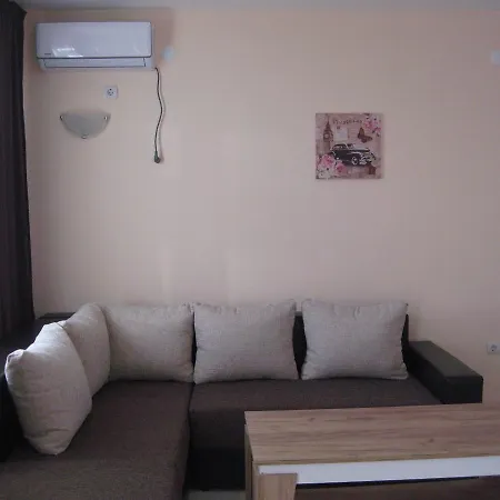 Apartcomplex Chateau * Aheloi