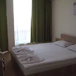 Apartcomplex Chateau * Ахелой