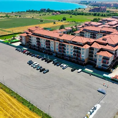 Apartcomplex Chateau Lägenhet *