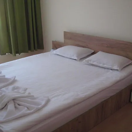 Apartcomplex Chateau Lägenhet *