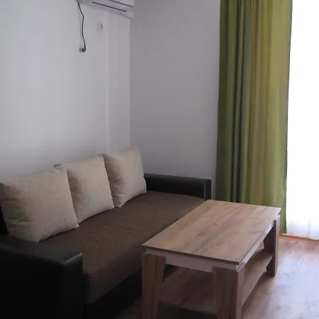 Apartcomplex Chateau * Aheloj