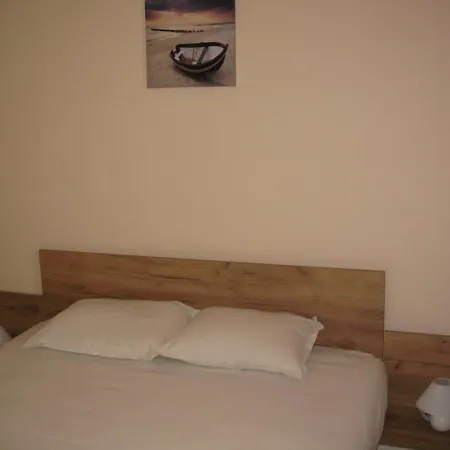 Lägenhet Apartcomplex Chateau Aheloy