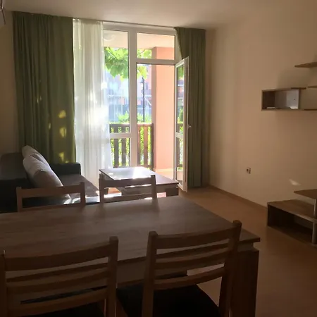 Lägenhet Apartcomplex Chateau Aheloy